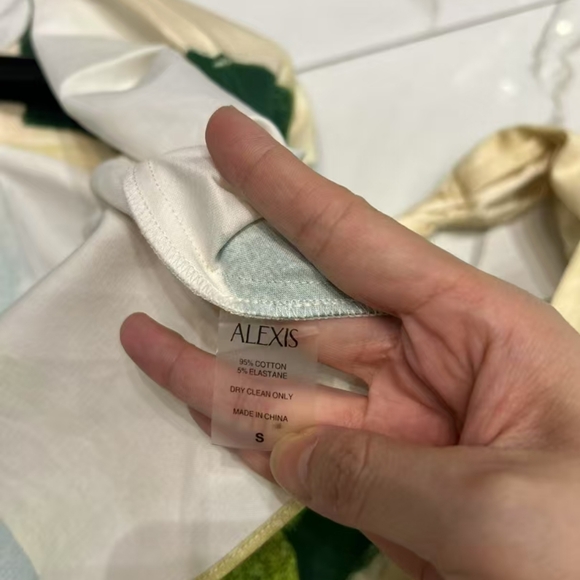 Final Sale Alexis Ansalm Top - Picture 6 of 8